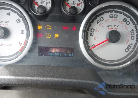 2008 Ford Focus Se/Ses из США, поврежденный, VIN 1FAHP35N58W116555